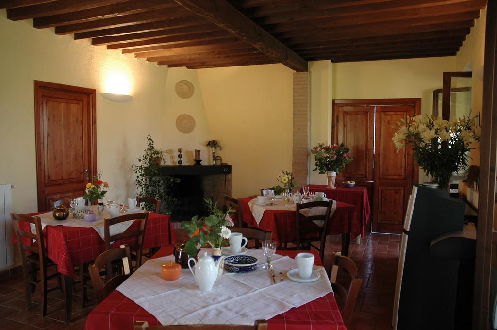 Agriturismo Pian Dei Pini Montiano  Exteriör bild